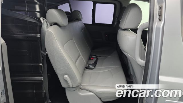 Hyundai Starex 2017 thumb 11
