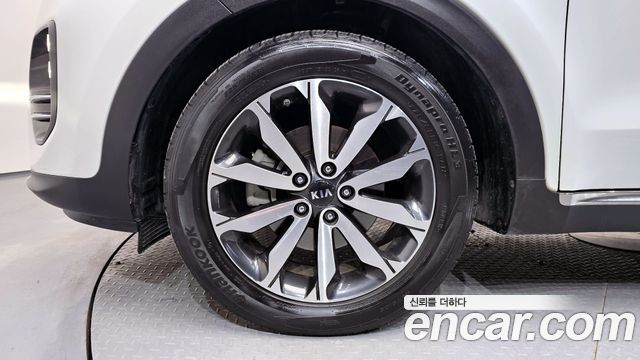 Kia Sportage 2016 thumb 5