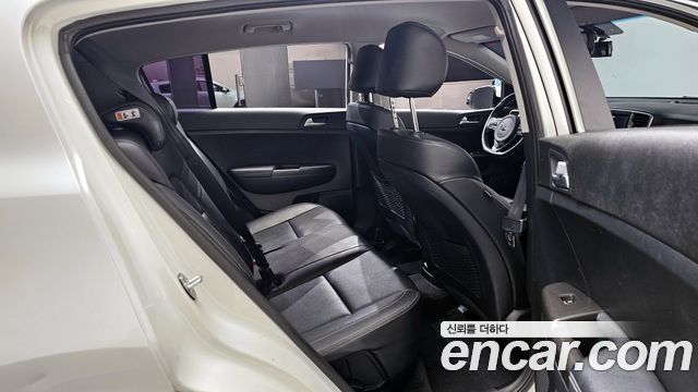 Kia Sportage 2016 thumb 11