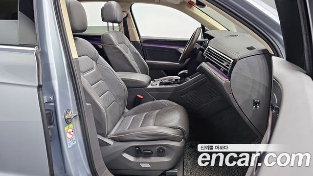 Volkswagen Touareg 2020 thumb 10