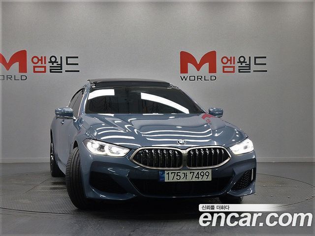 BMW 8 серии 2021 thumb 3