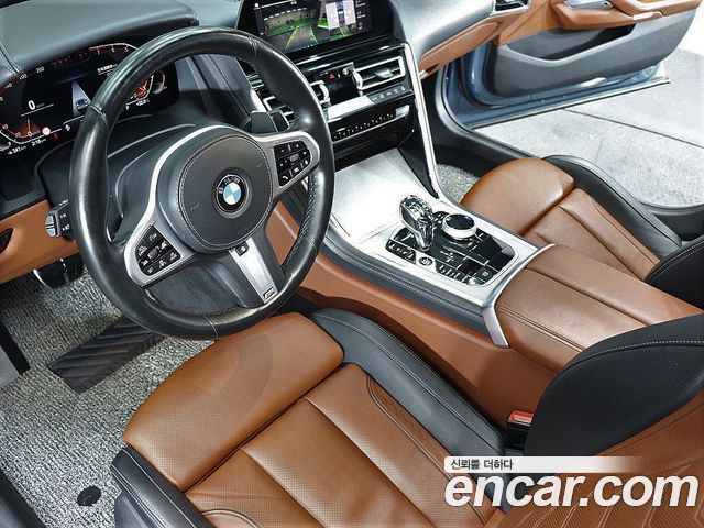 BMW 8 серии 2021 thumb 11