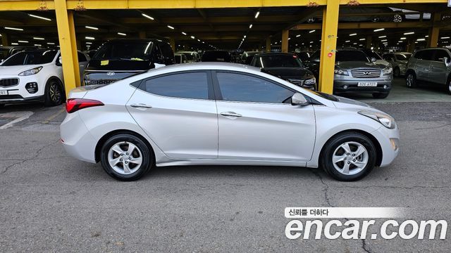 Hyundai Avante 2015 thumb 8