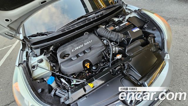 Hyundai Avante 2015 thumb 10