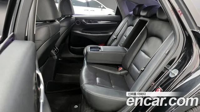 Hyundai Grandeur 2017 thumb 12