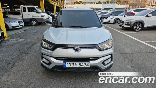 SsangYong Tivoli 2019 thumb 5