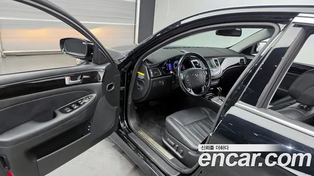 Hyundai Genesis 2012 thumb 11