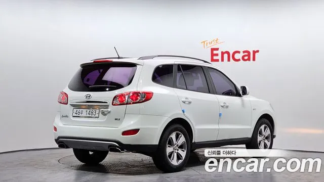 Hyundai Santa Fe 2012 thumb 3