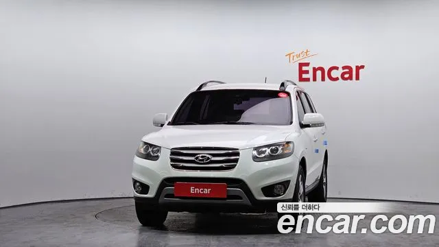 Hyundai Santa Fe 2012 thumb 4