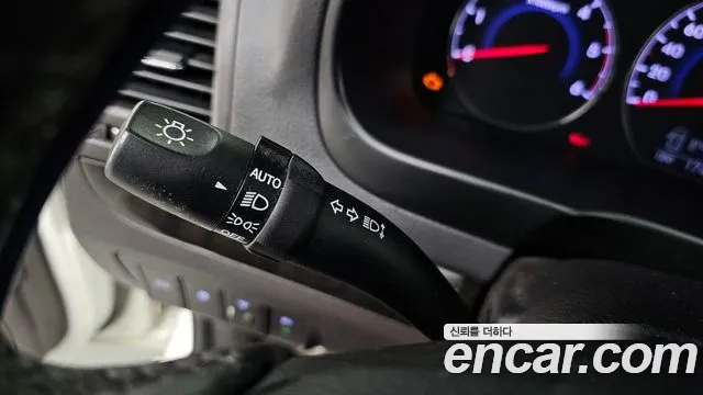 Hyundai Santa Fe 2012 thumb 11