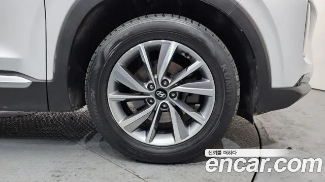 Hyundai Santa Fe 2020 thumb 5