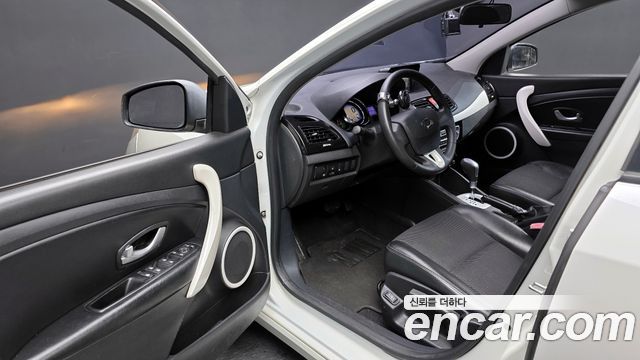 Renault Korea SM3 2014 thumb 12