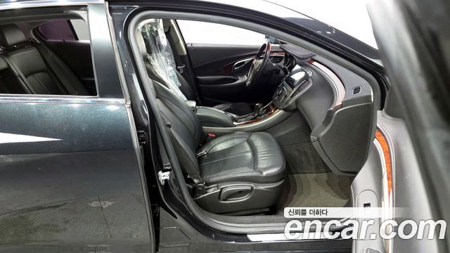 Chevrolet Alpheon 2011 thumb 12