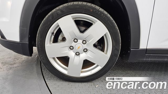 Chevrolet Orlando 2011 thumb 6