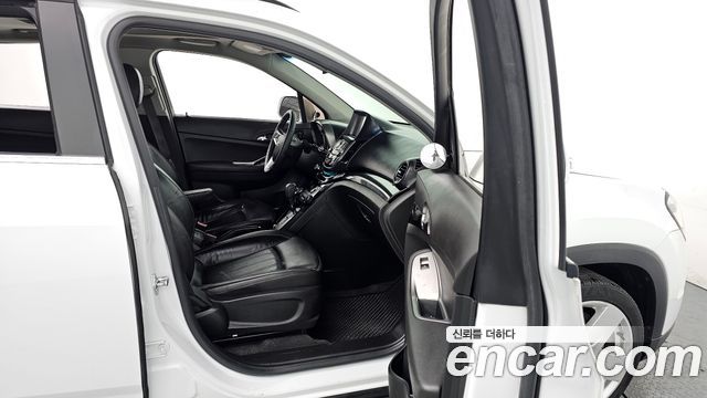 Chevrolet Orlando 2011 thumb 12