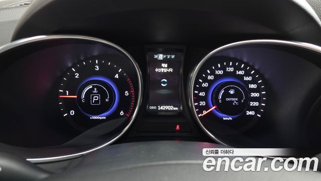 Hyundai Santa Fe 2013 thumb 8