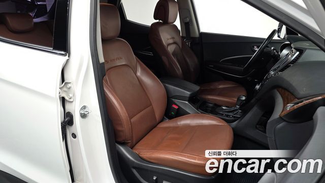 Hyundai Santa Fe 2013 thumb 10