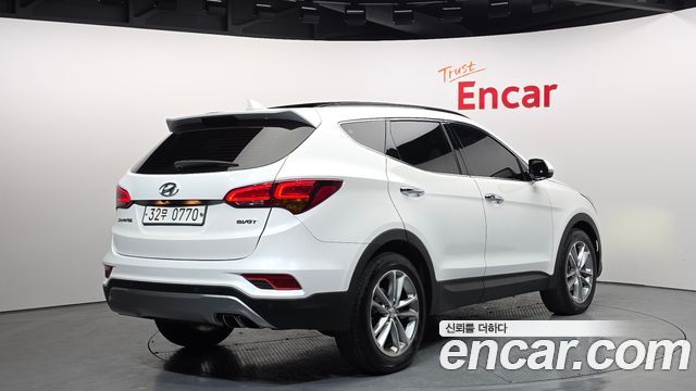 Hyundai Santa Fe 2015 thumb 3