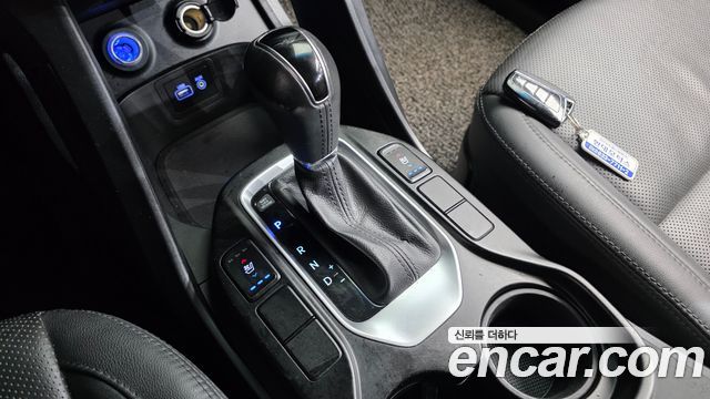 Hyundai Santa Fe 2015 thumb 10