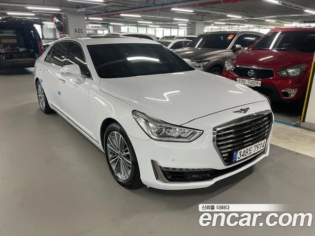 Genesis G90 2017 thumb 12