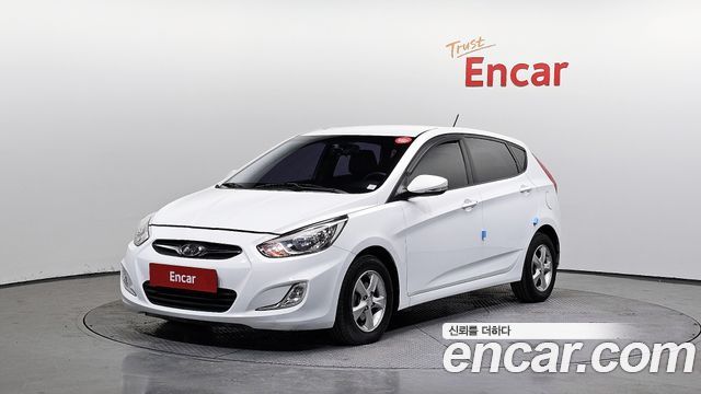 Hyundai Accent 2012 thumb 2