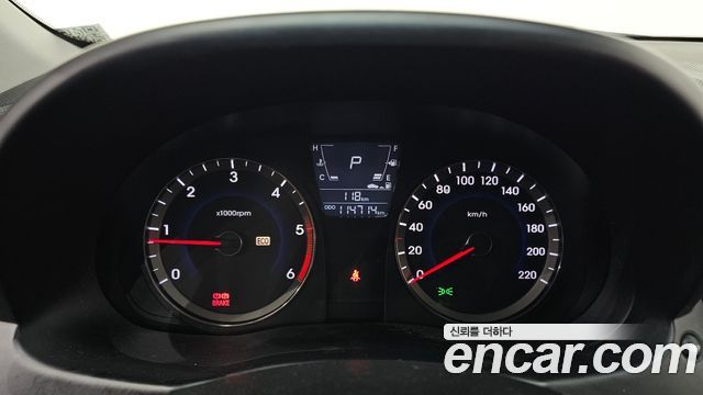Hyundai Accent 2012 thumb 9