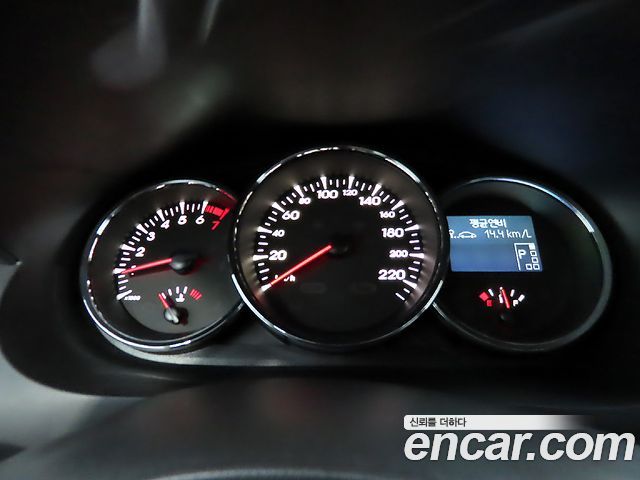 Renault Korea SM3 2011 thumb 8