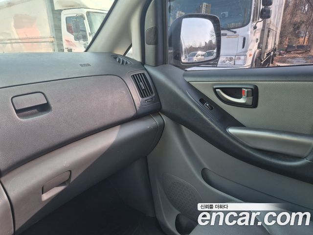 Hyundai Starex 2014 thumb 6
