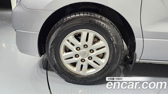 Hyundai Starex 2015 thumb 5