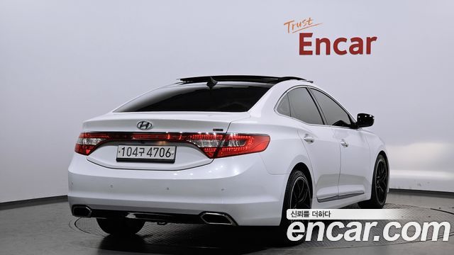 Hyundai Grandeur 2015 thumb 3