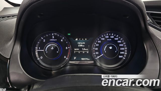 Hyundai Grandeur 2015 thumb 9