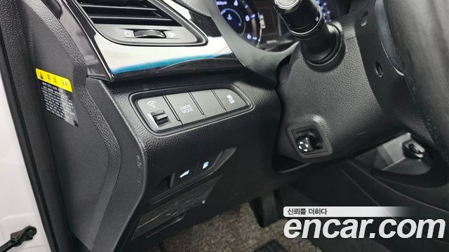 Hyundai Grandeur 2015 thumb 12