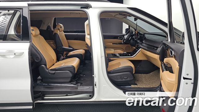 Kia Carnival 2022 thumb 11