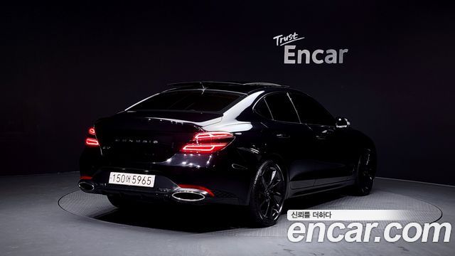 Genesis G70 2022 thumb 3
