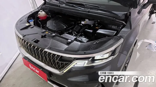 Kia Carnival 2023 thumb 6