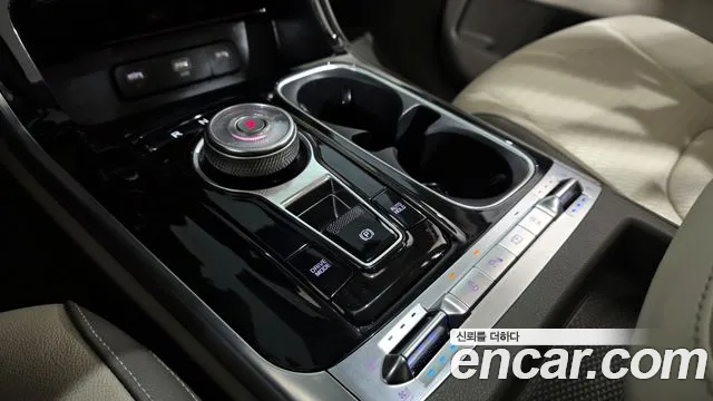 Kia Carnival 2023 thumb 9