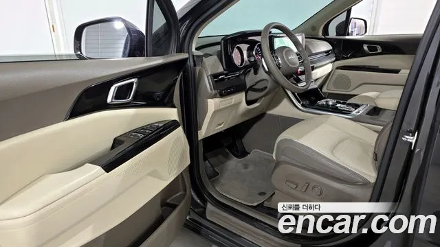 Kia Carnival 2023 thumb 12