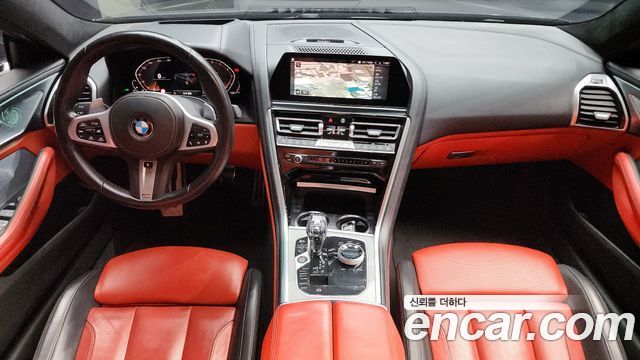 BMW 8 серии 2021 thumb 8