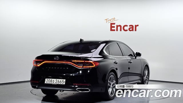 Hyundai Grandeur 2017 thumb 3
