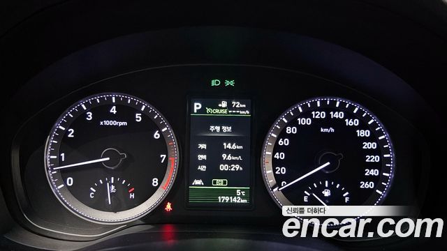 Hyundai Grandeur 2017 thumb 9