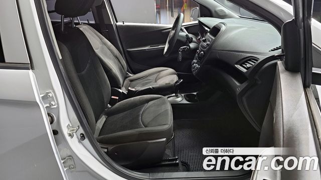 Chevrolet Spark 2020 thumb 10