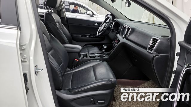 Kia Sportage 2017 thumb 12