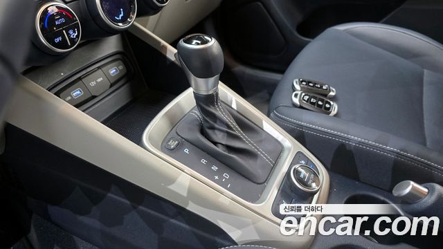 Hyundai Venue 2021 thumb 10