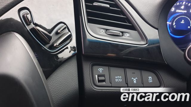 Hyundai Grandeur 2012 thumb 9