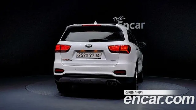 Kia Sorento 2019 thumb 5