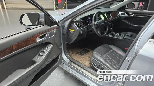 Hyundai Genesis 2016 thumb 12