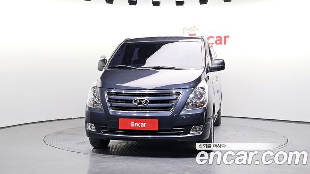 Hyundai Starex 2017 thumb 4