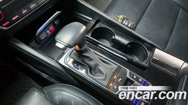 Kia K7 2017 thumb 9