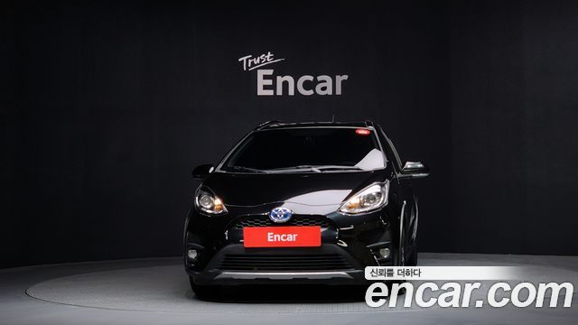Toyota Prius 2020 thumb 3