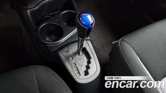 Toyota Prius 2020 thumb 9
